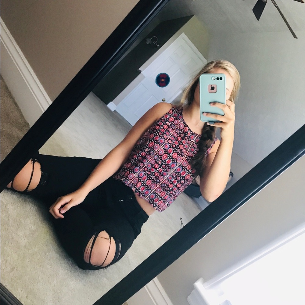 cute patterned tank - Picture 3 of 5